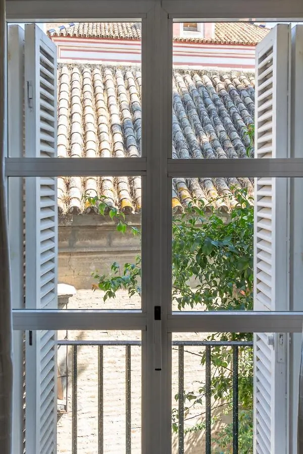 Santa Cruz Apartment, 2 pax, quiet&stil Sevilla Apartamento