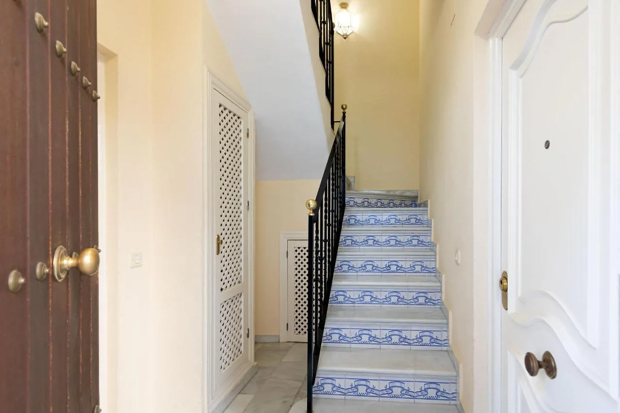 Santa Cruz Apartment, 2 pax, quiet&stil Sevilla 0*,  España